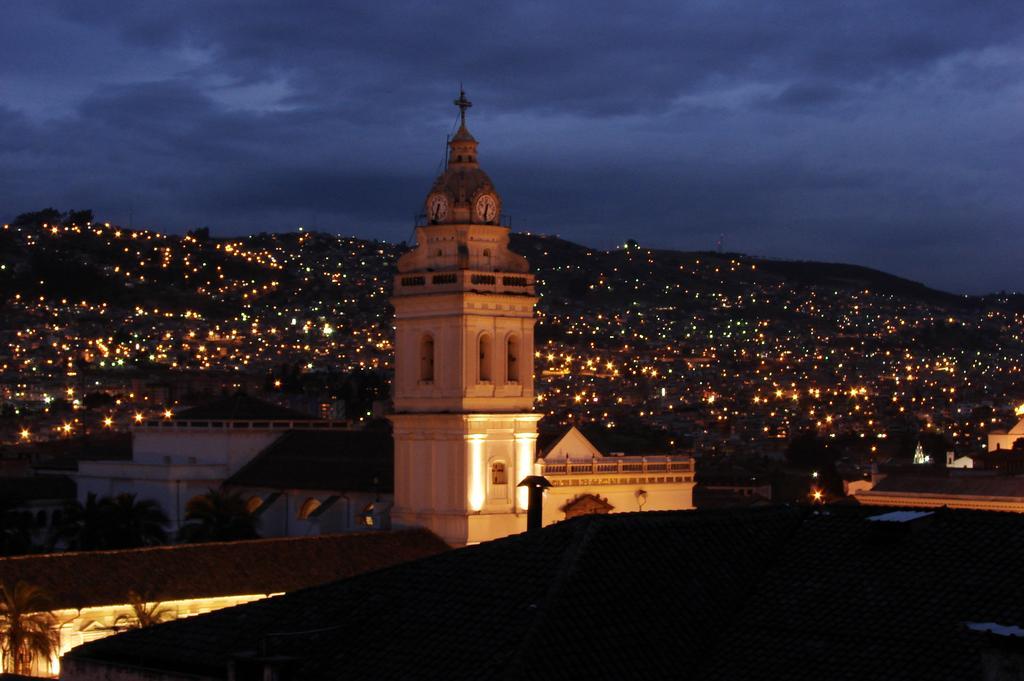 Hotel San Francisco De กีโต ภายนอก รูปภาพ