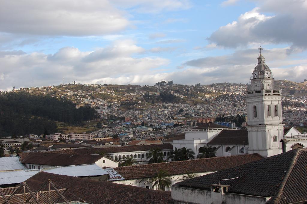 Hotel San Francisco De กีโต ภายนอก รูปภาพ